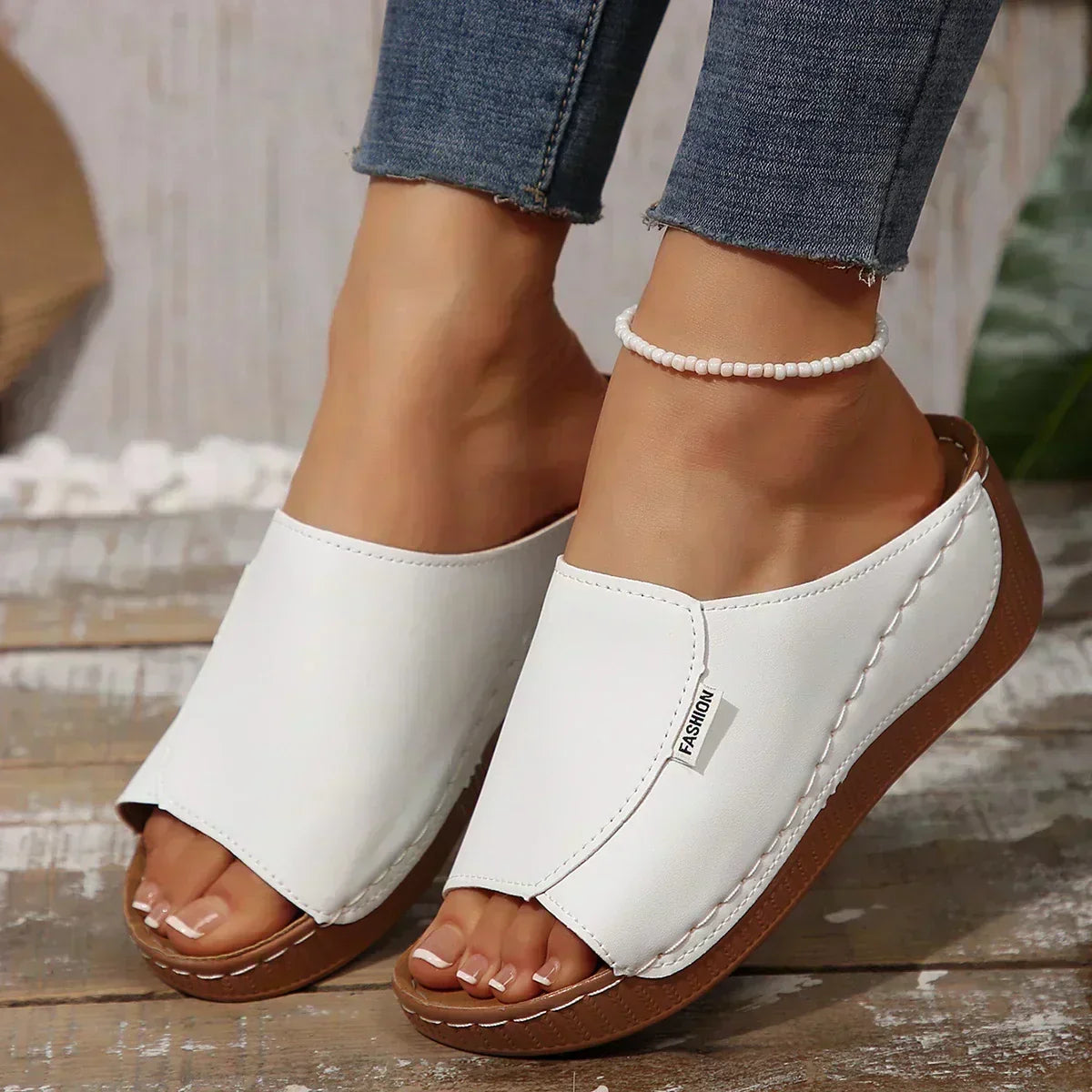 Victoria | Sandalias ligeras de quita y pon