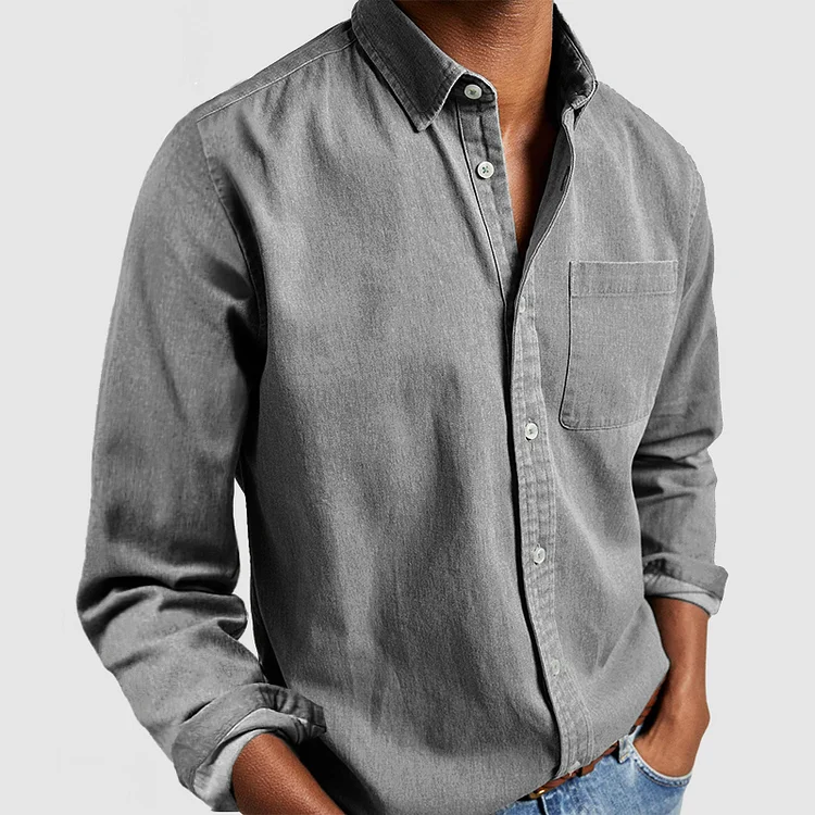 Camisa versátil de algodón y poliéster