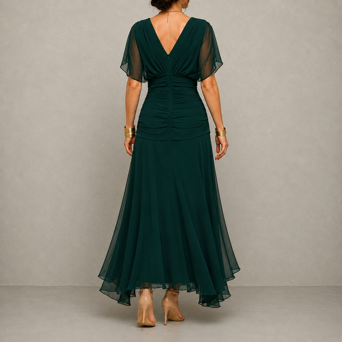 Emilia | Vestido de fiesta drapeado con escote en V