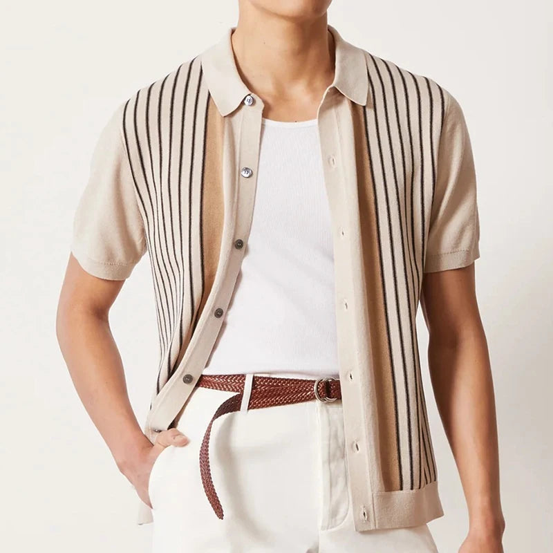 Polo con tapeta de botones