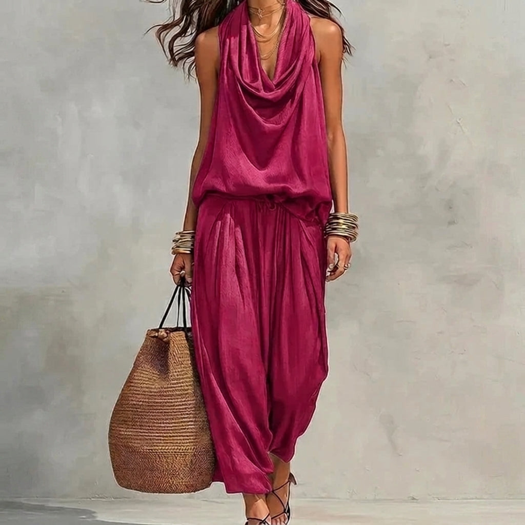 Ámbar | Conjunto fluido de top halter drapeado y pantalón