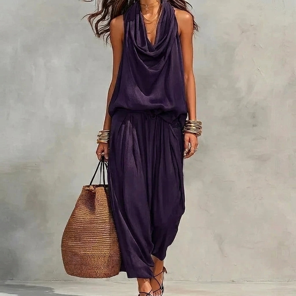 Ámbar | Conjunto fluido de top halter drapeado y pantalón