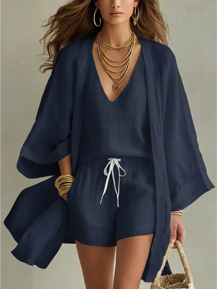 Carlota | Conjunto de tres piezas con chaleco y short